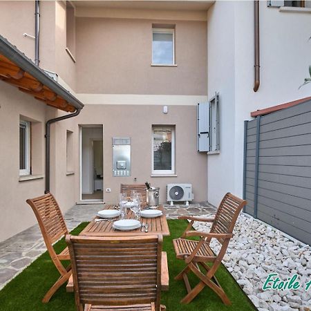 Casa Monique Apartments Ντεζεντσάνο ντελ Γκάρντα Εξωτερικό φωτογραφία
