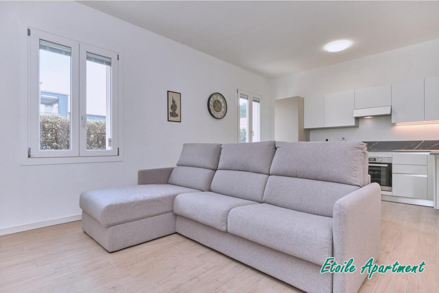 Casa Monique Apartments Ντεζεντσάνο ντελ Γκάρντα Εξωτερικό φωτογραφία